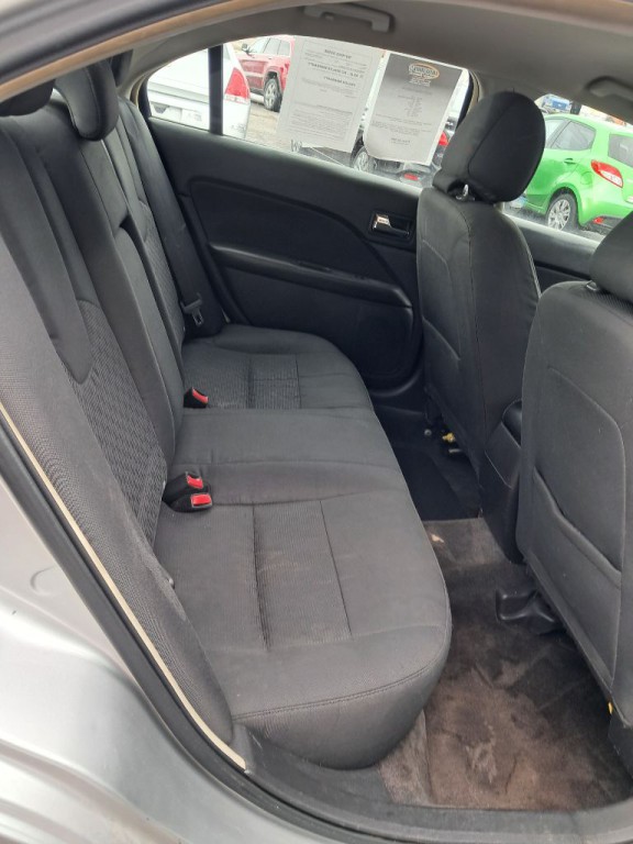 2012 Ford Fusion Image 7