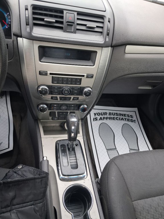 2012 Ford Fusion Image 4