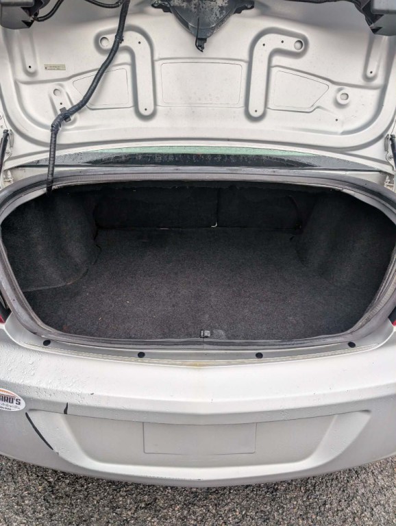 2010 Chrysler Sebring Image 9