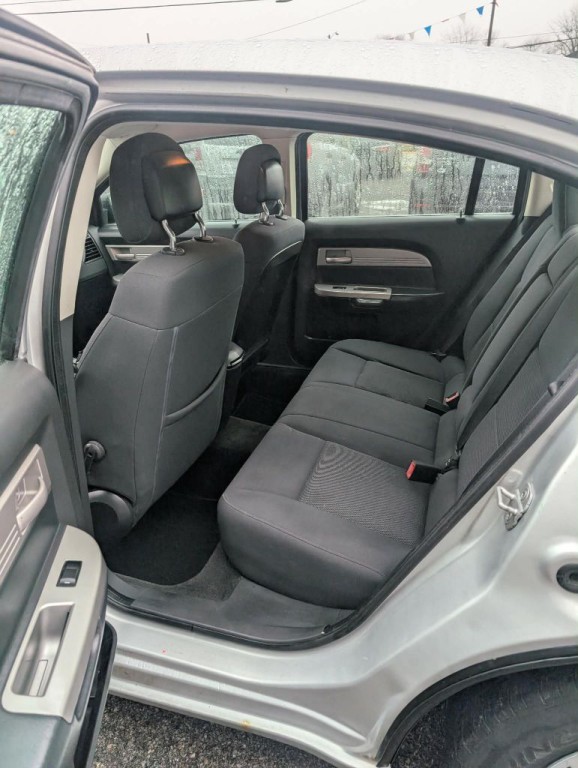 2010 Chrysler Sebring Image 8