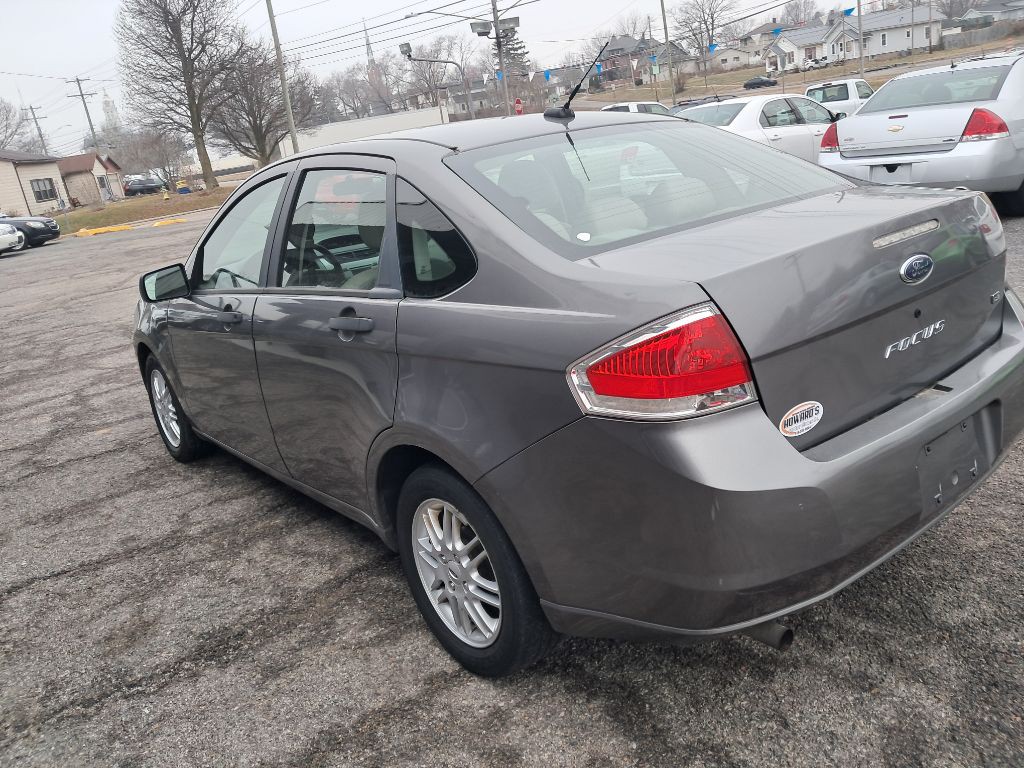 2009 Ford Focus Image 8