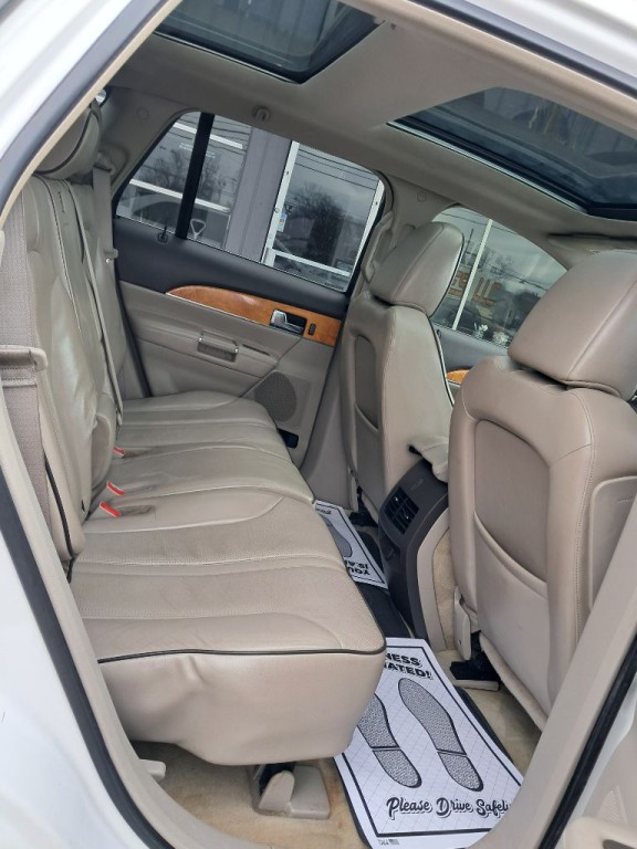 2011 Lincoln MKX Image 11