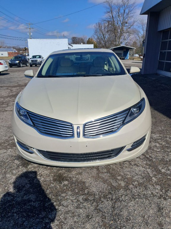 2015 Lincoln MKZ Image 1