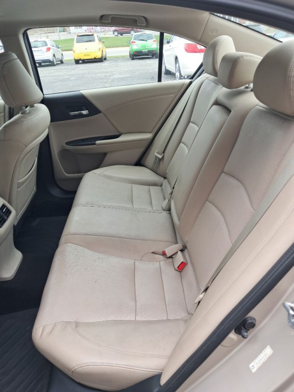 2013 Honda Accord Image 8