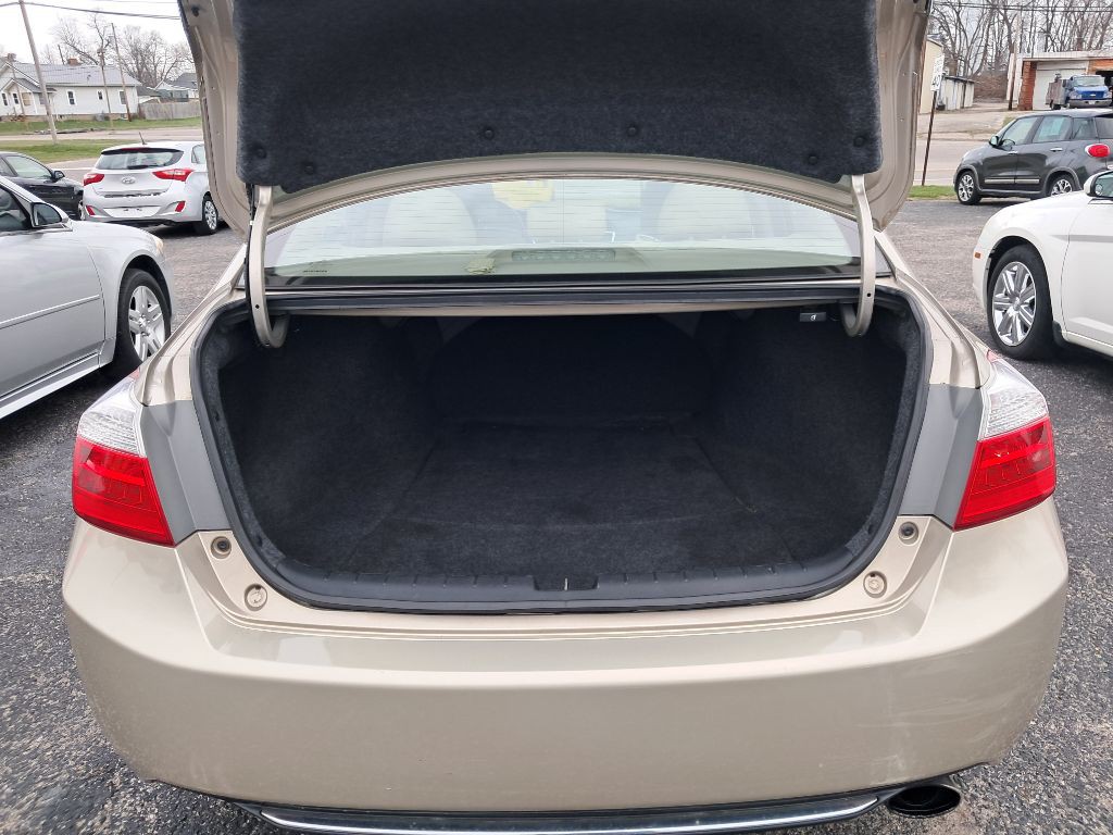 2013 Honda Accord Image 10