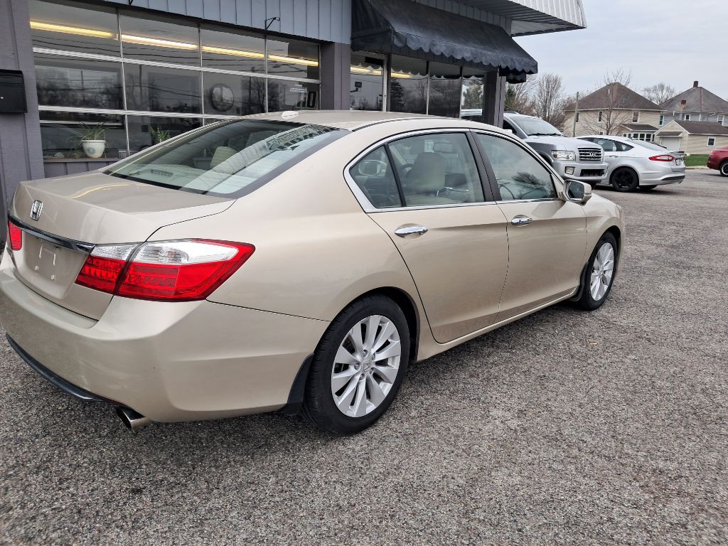 2013 Honda Accord Image 16