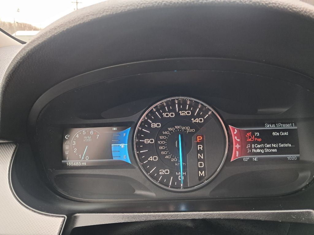 2011 Ford Edge Image 2