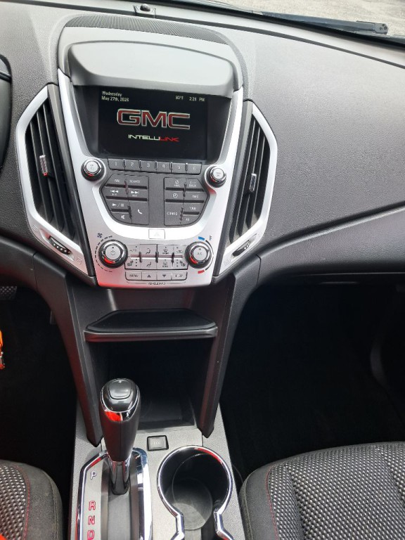 2017 GMC Terrain Image 3