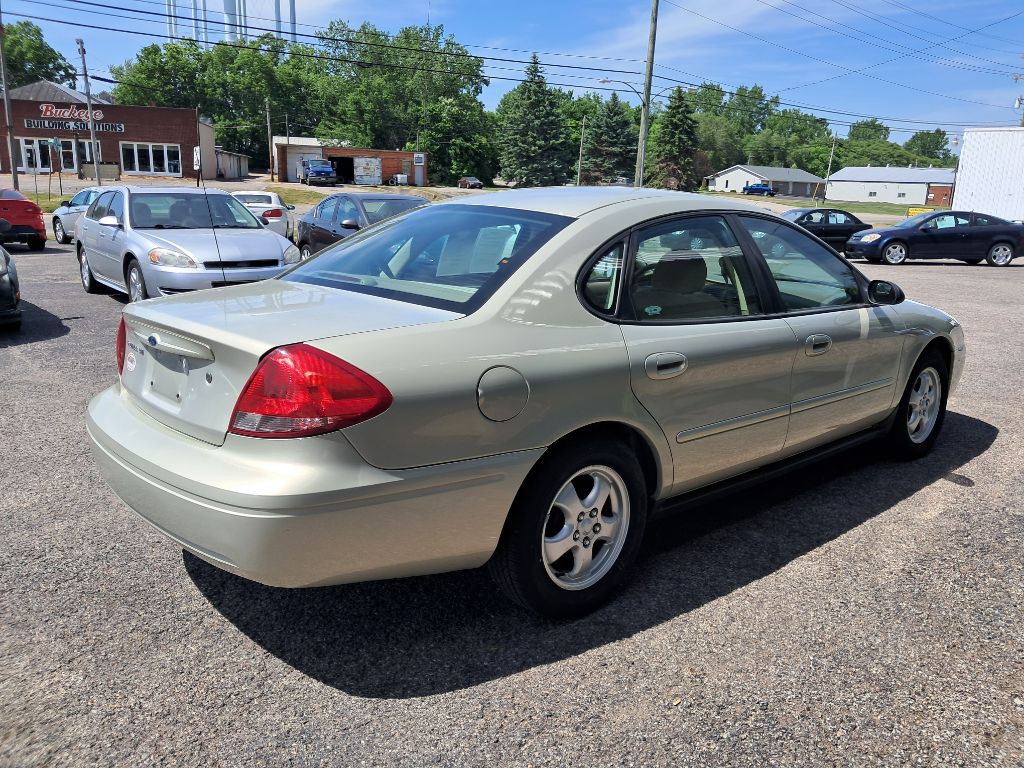 2006 Ford Taurus Image 10