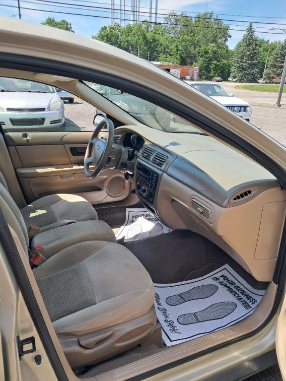 2006 Ford Taurus Image 13