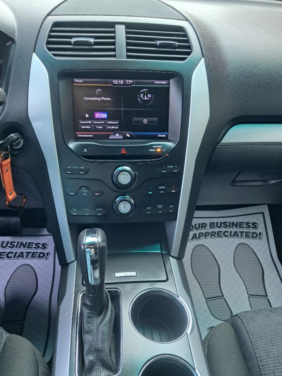 2013 Ford Explorer Image 2
