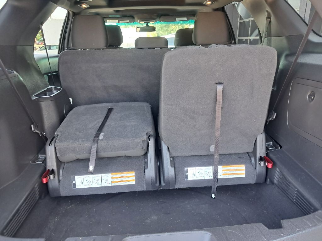 2013 Ford Explorer Image 11