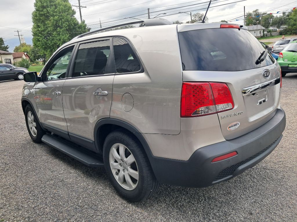 2013 Kia Sorento Image 1