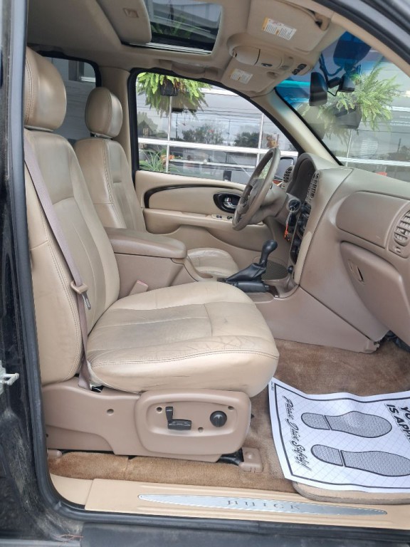 2004 Buick Rainier Image 13