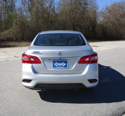 2018 Nissan Sentra Image 5
