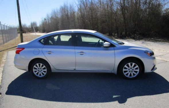 2018 Nissan Sentra Image 7