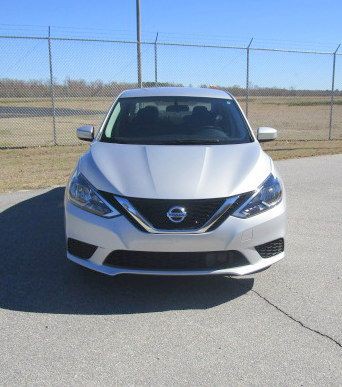 2018 Nissan Sentra Image 8