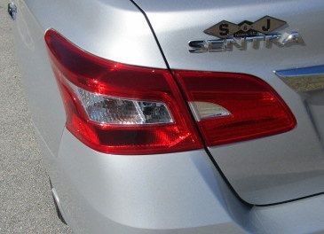 2018 Nissan Sentra Image 12