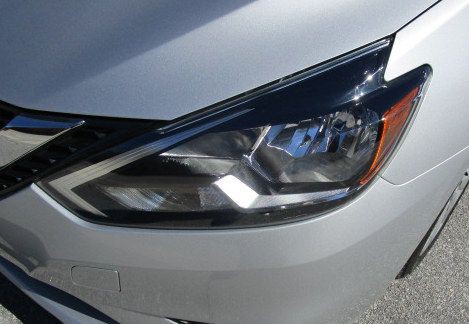 2018 Nissan Sentra Image 13