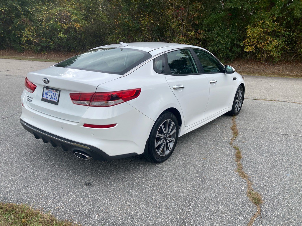 2019 Kia Optima Image 5