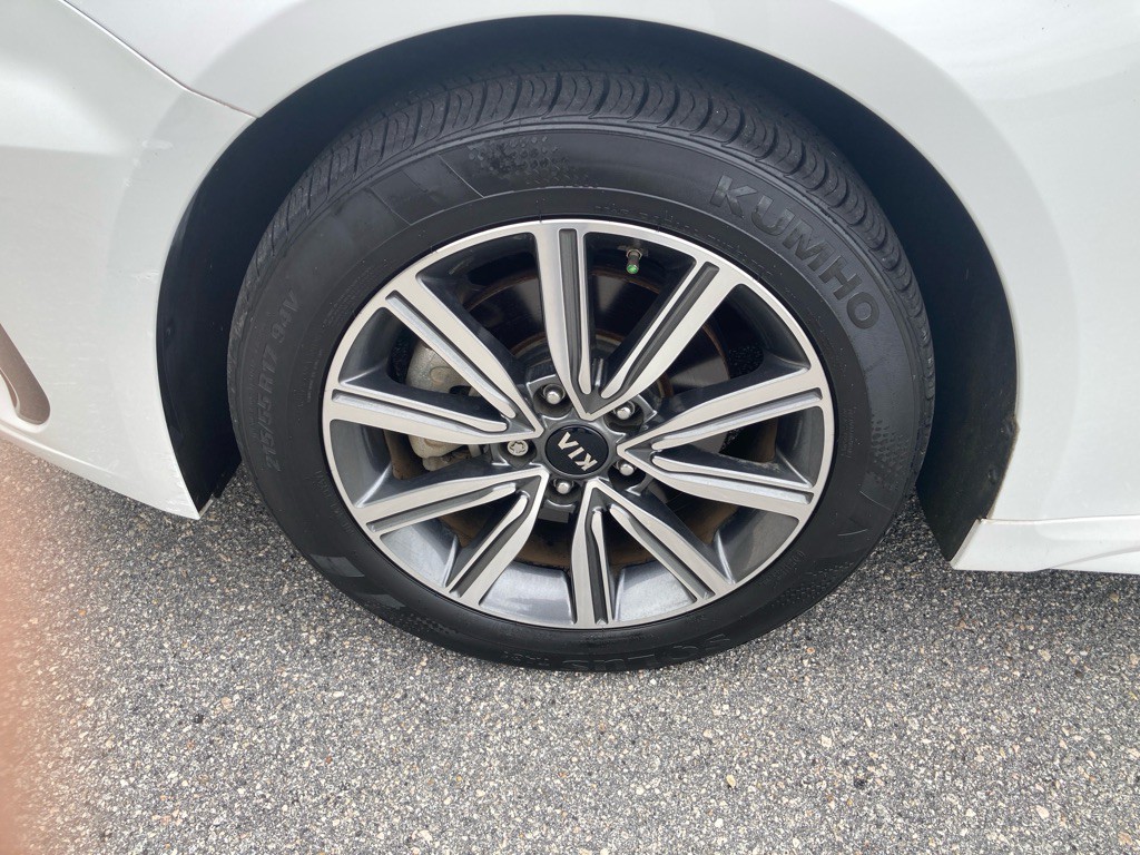 2019 Kia Optima Image 8