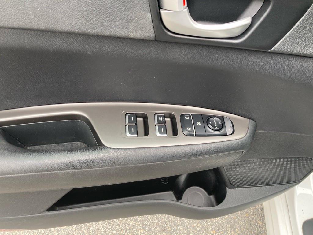 2019 Kia Optima Image 14