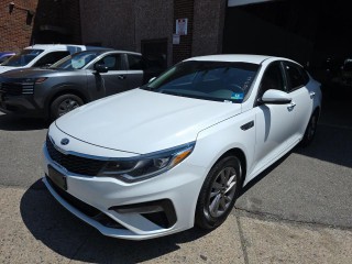 Image for 2020 Kia Optima LX ID: 7402614