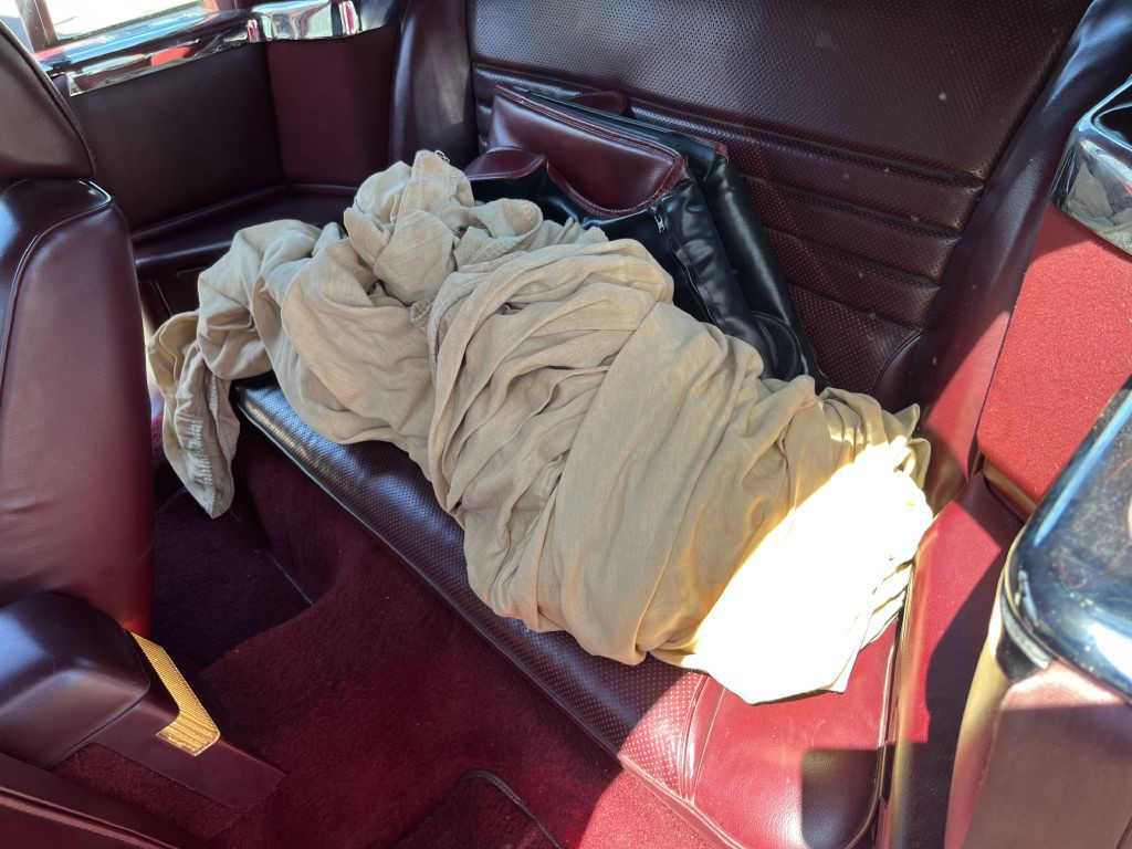 1989 Chrysler LeBaron Image 15