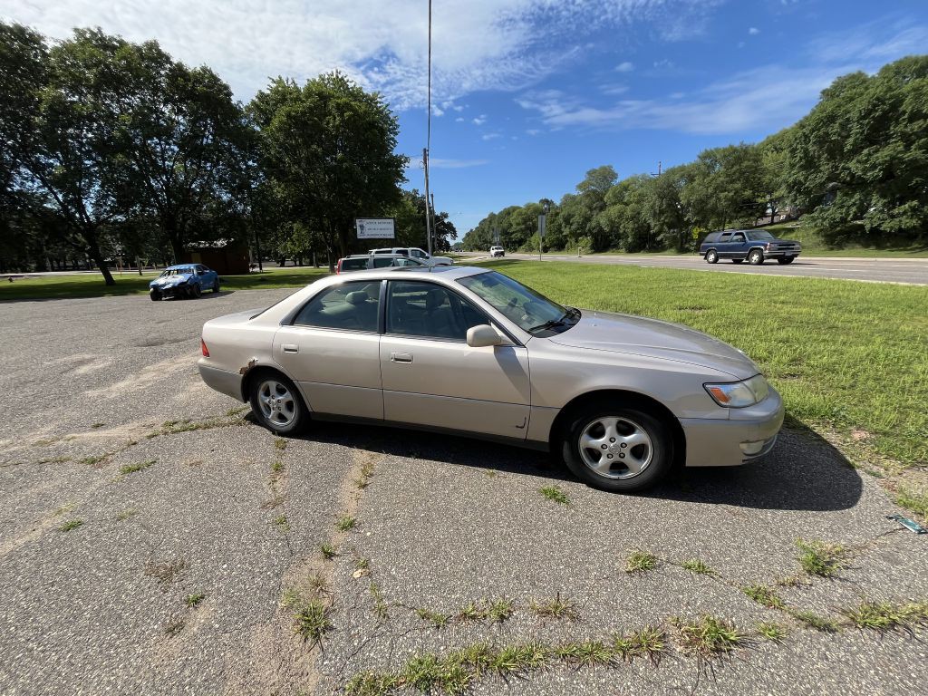 1998 Lexus ES 300 Image 5