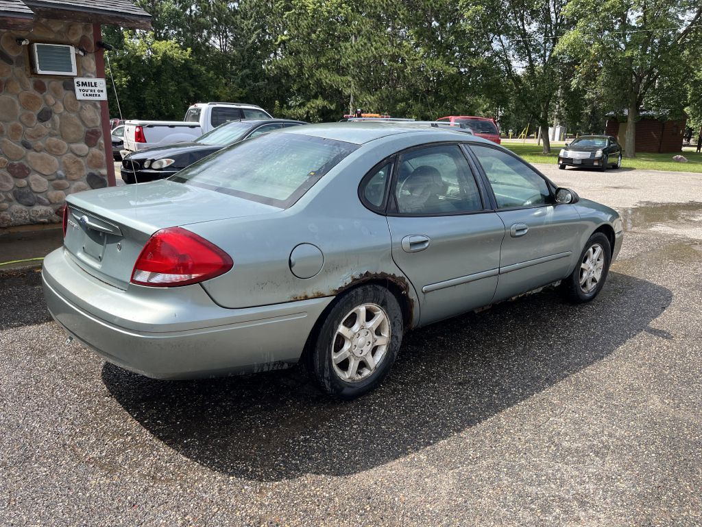 2006 Ford Taurus Image 3