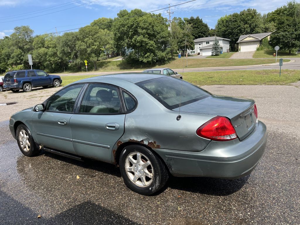2006 Ford Taurus Image 5