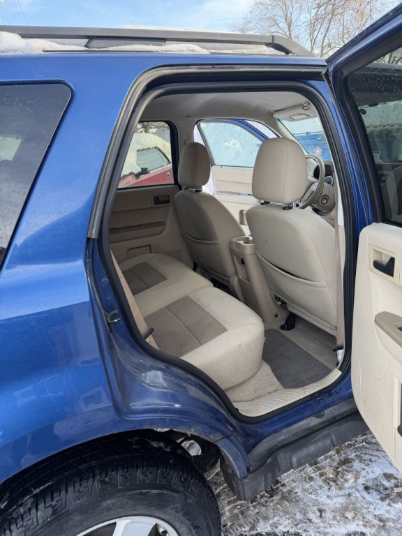 2008 Ford Escape Image 11