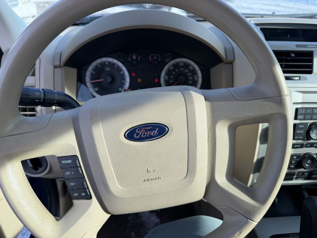 2008 Ford Escape Image 17