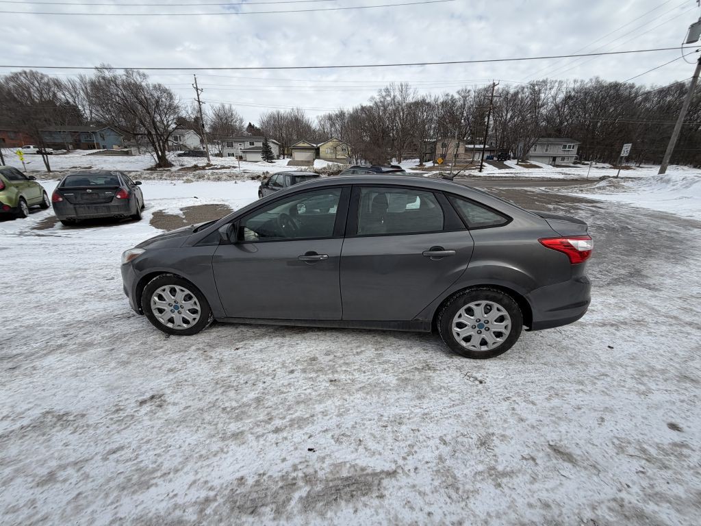 2012 Ford Focus Image 8