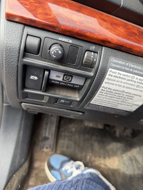 2011 Subaru Outback Image 8