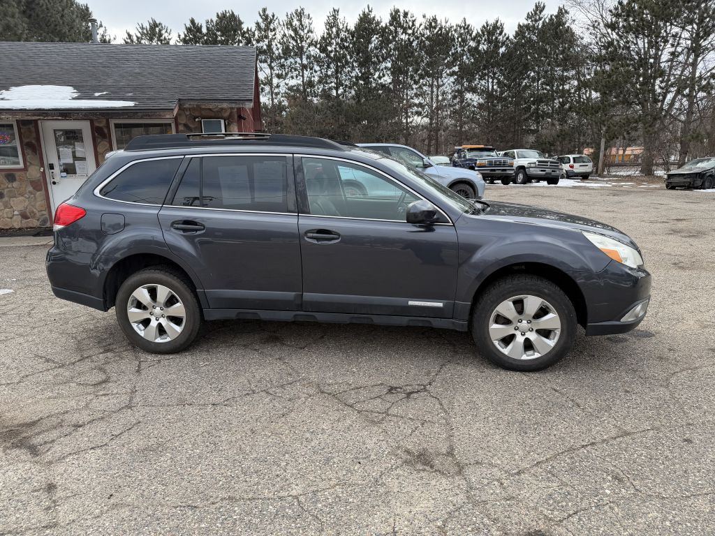 2011 Subaru Outback Image 11