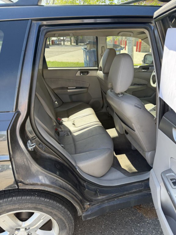 2009 Subaru Forester Image 10