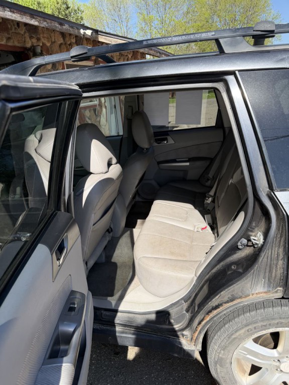 2009 Subaru Forester Image 12