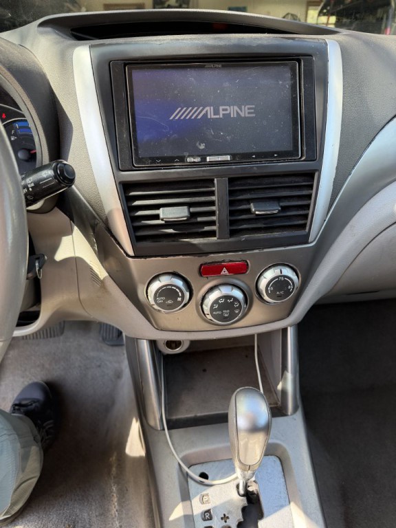 2009 Subaru Forester Image 15