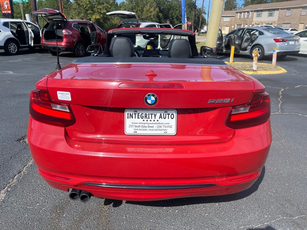2016 BMW 2 Series Image 10