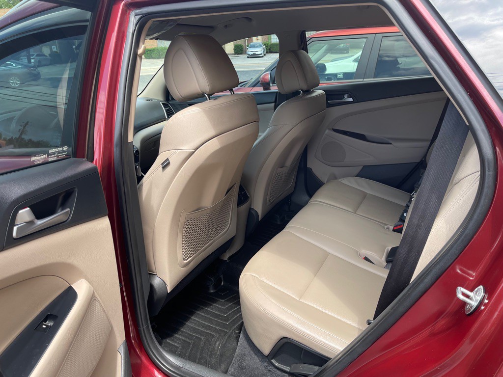 2016 Hyundai Tucson Image 9