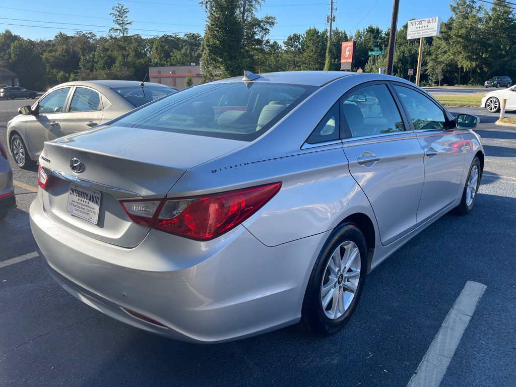2013 Hyundai Sonata Image 5