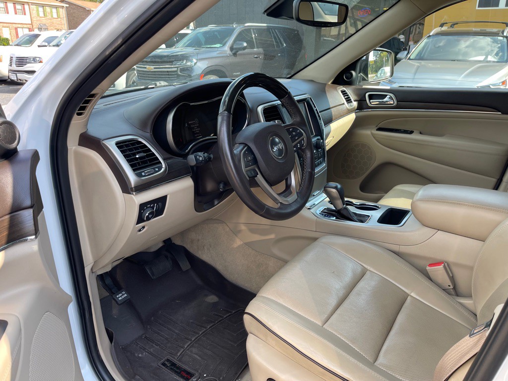 2017 Jeep Grand Cherokee Image 6