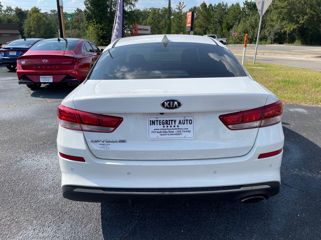 2020 Kia Optima Image 11