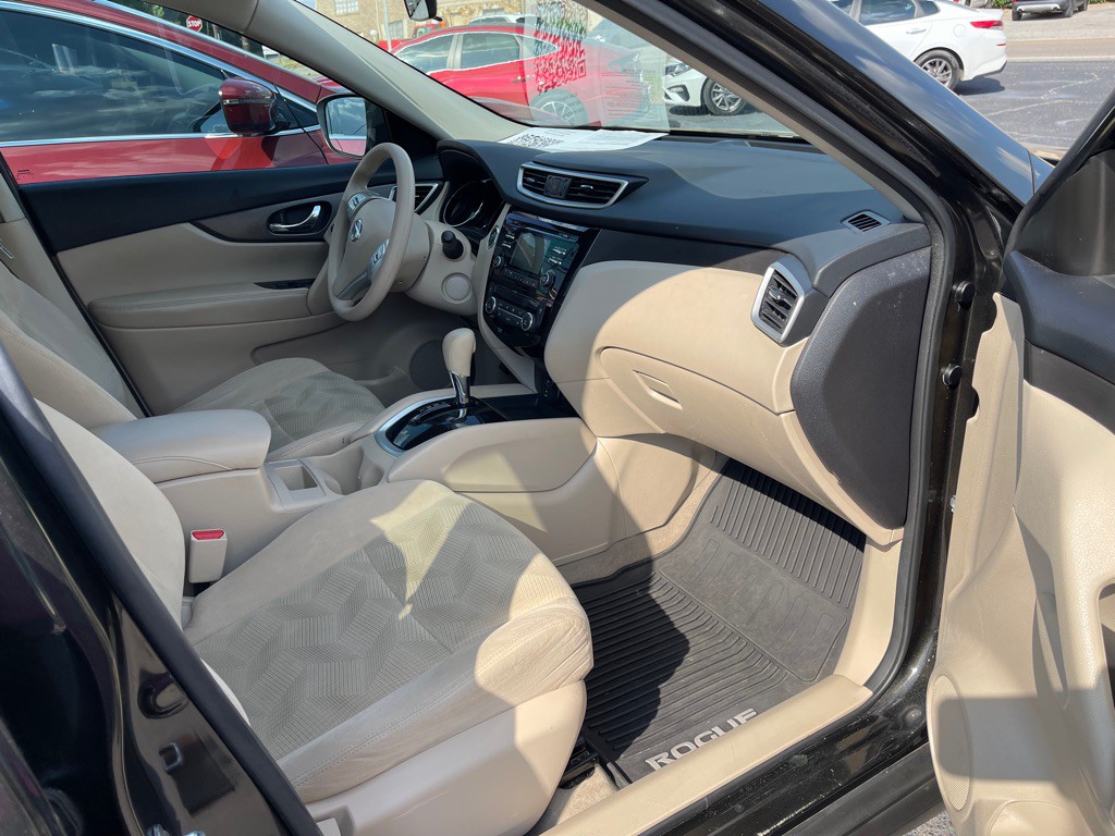 2015 Nissan Rogue Image 7