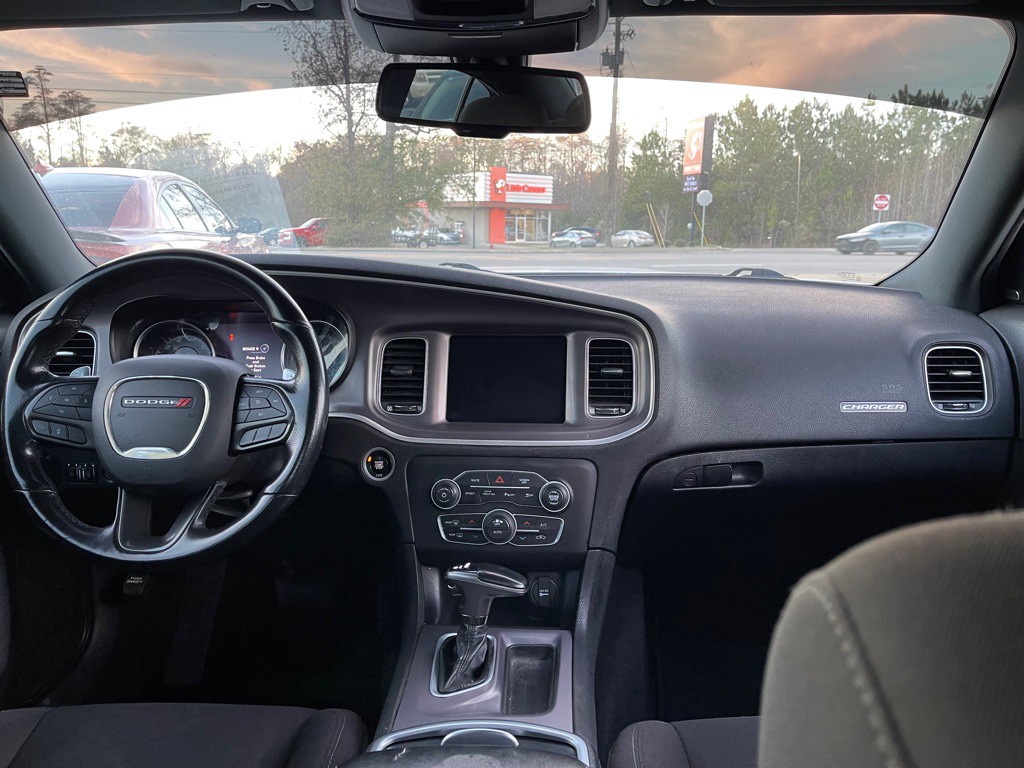 2021 Dodge Charger Image 10