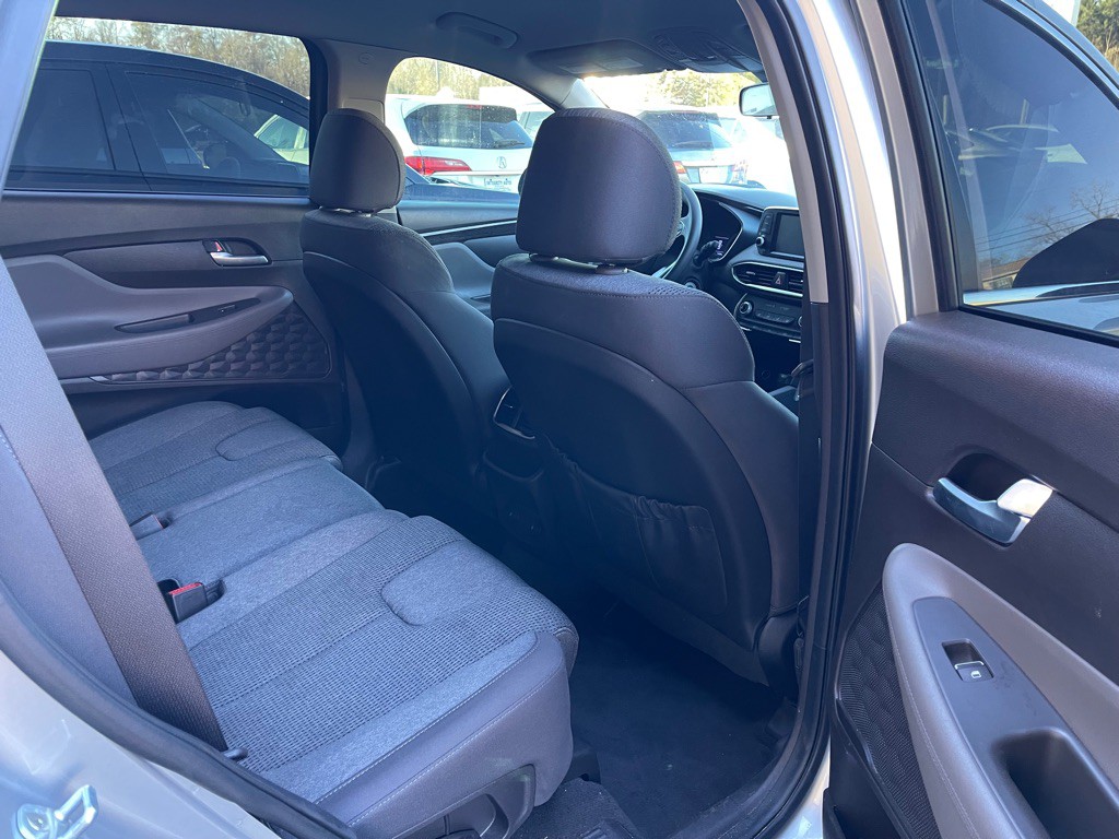 2020 Hyundai Santa Fe Image 9