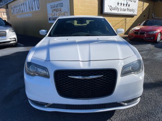 Image for 2018 Chrysler 300 S ID: 7110486