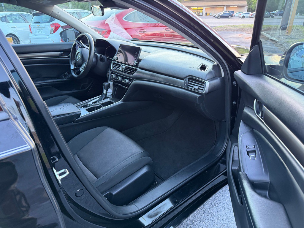 2018 Honda Accord Image 7