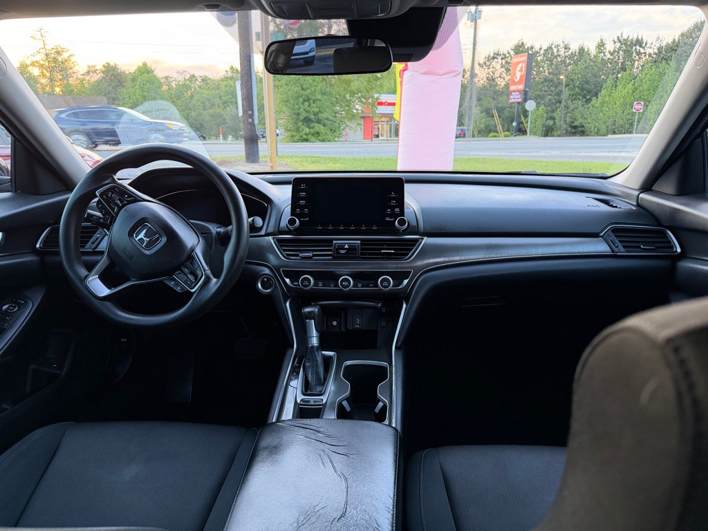 2018 Honda Accord Image 10